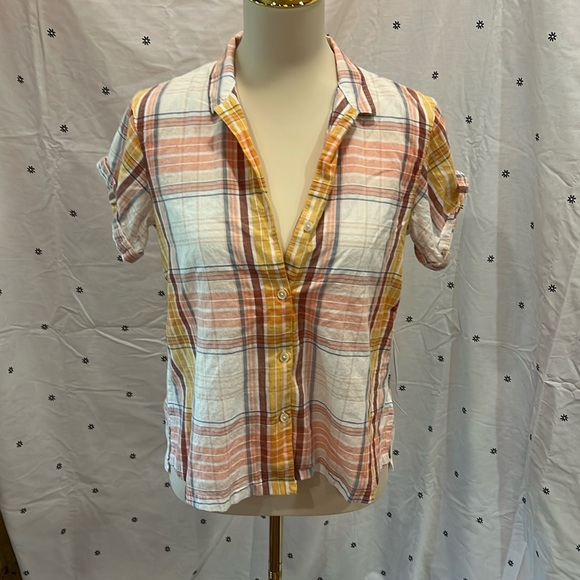 Eddie Bauer size small short sleeve plaid button up top - Picture 1 of 10